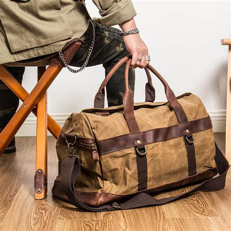 stylish travel bags for men.